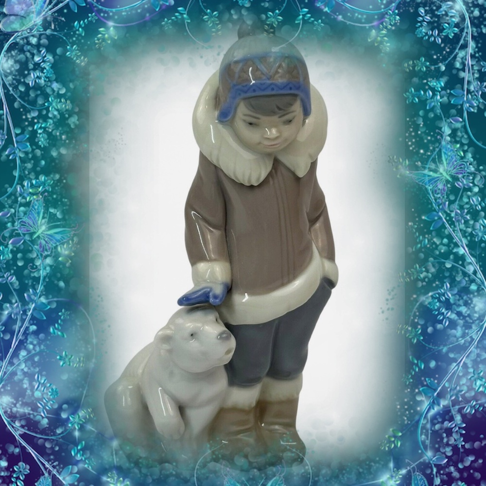 Lladro Figurine~
